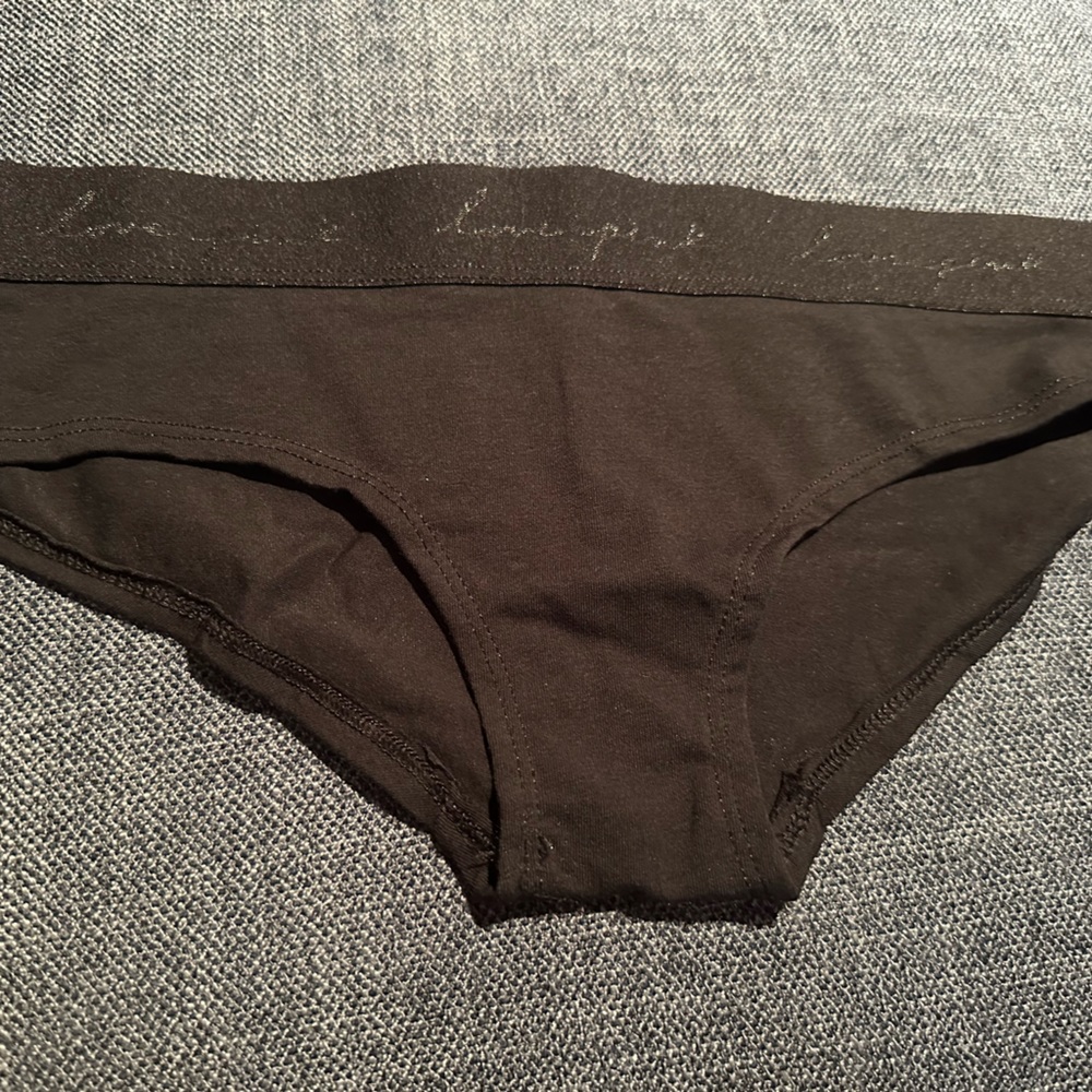 NWT- VS Pink Hiphugger Underwear